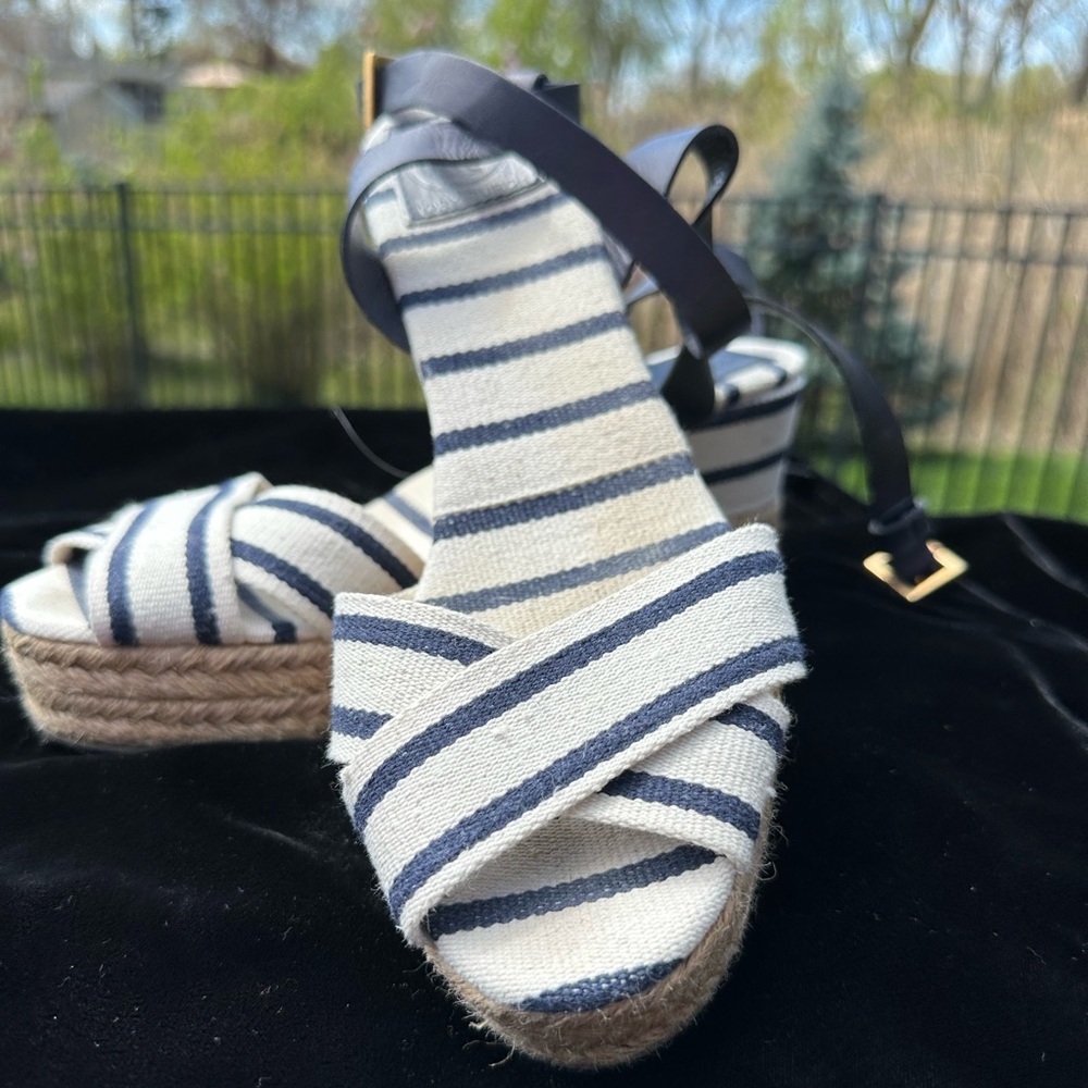 Tory Burch Karissa espadrille . Size 10.